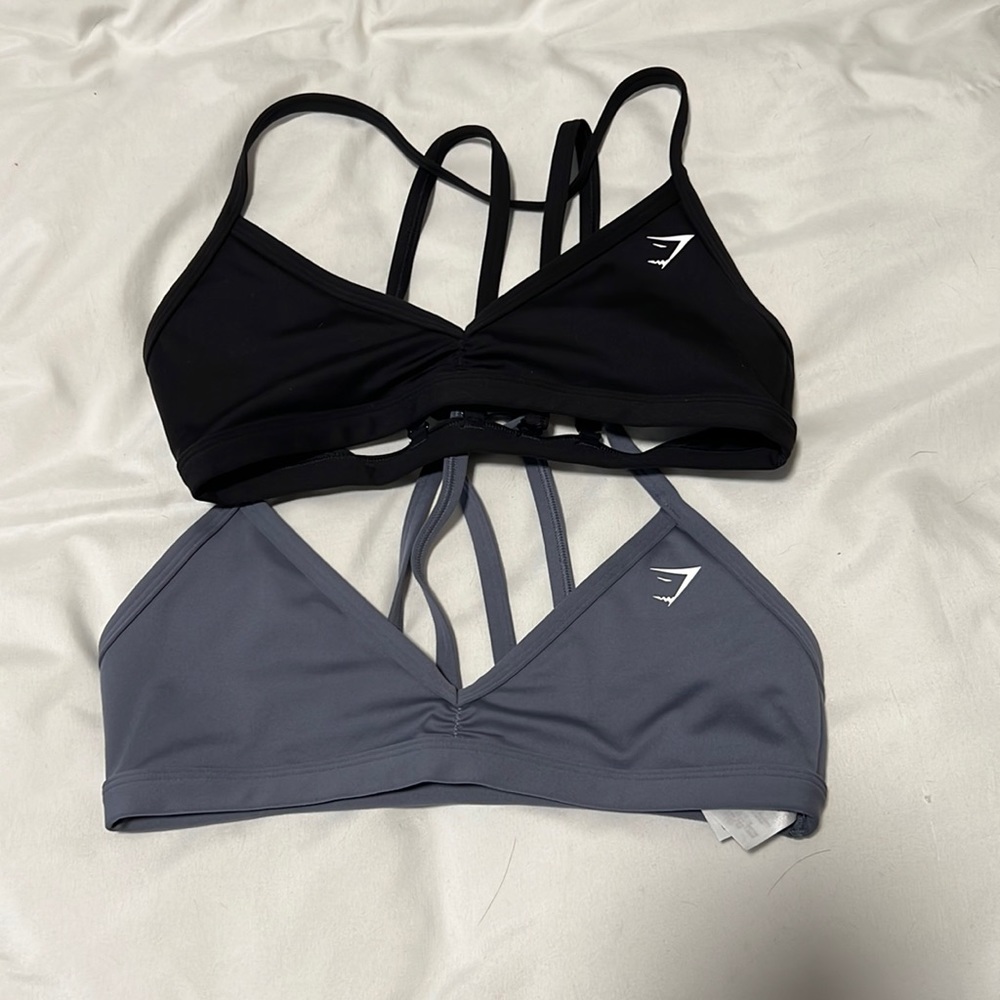 BRAND NEW - Small Gymshark sports bra
